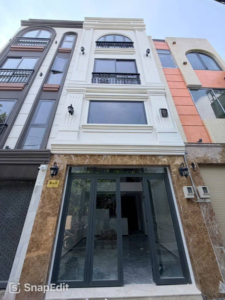 BÁN NHÀ NGUYỄN THỊ HUỲNH PHÚ NHUẬN, DT 4x13M 4 TẦNG SÂN THƯỢNG 5PN 6WC, GIÁ 12 TỶ