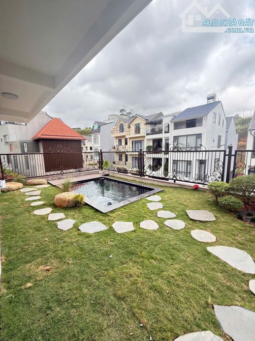 BÁN VILLA SIÊU ĐẸP TIỆN KINH DOANH LƯU TRÚ CÓ THANG MÁY TẠI ĐÀ LẠT