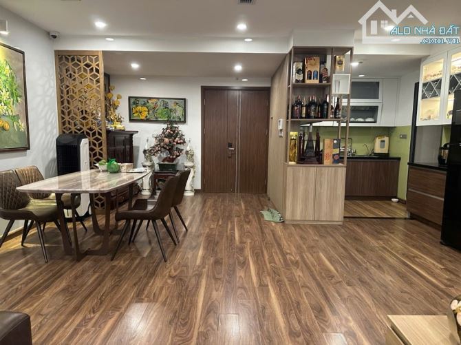 Chính chủ gửi bán căn tầng trung 80m - 2n2vs - chủ gửi 8.5tỷ Cc Artemis - Lê TrọngTấn