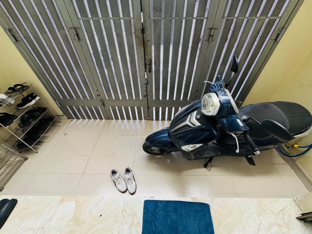 Bán nhà đường Phạm Văn Bạch, Tân Bình, dt 60m2, ngang 4.2m, 3 tầng, 4PN, chỉ 8 tỷ tl
