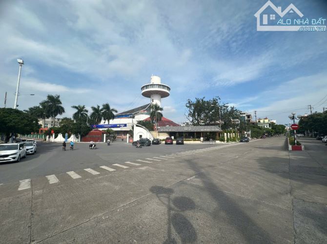 CẦN BÁN CĂN NHÀ 3 TẦNG ĐẸP PHỐ BÙI THỊ XUÂN -HẢI DƯƠNG
