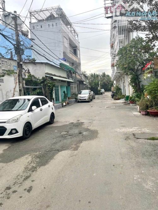 BÙI CÔNG TRỪNG Q12 – GẦN CẦU PHÚ LONG – 304M² – DÒNG TIỀN 25TR/TH 💸 12,4 TỶ