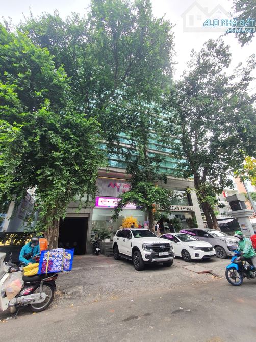 Siêu Phẩm - Building VP MT 11Bis Nguyễn Gia Thiều, P. VTS - 27X40m- Hầm+ 9 Tầng