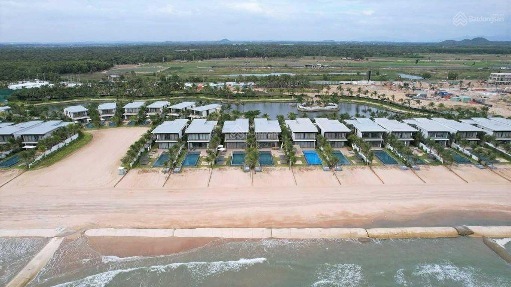 Chính chủ bán Villa 4PN mặt tiền biển Melia Hồ Tràm Phase 2 full nt. LH 0912357447