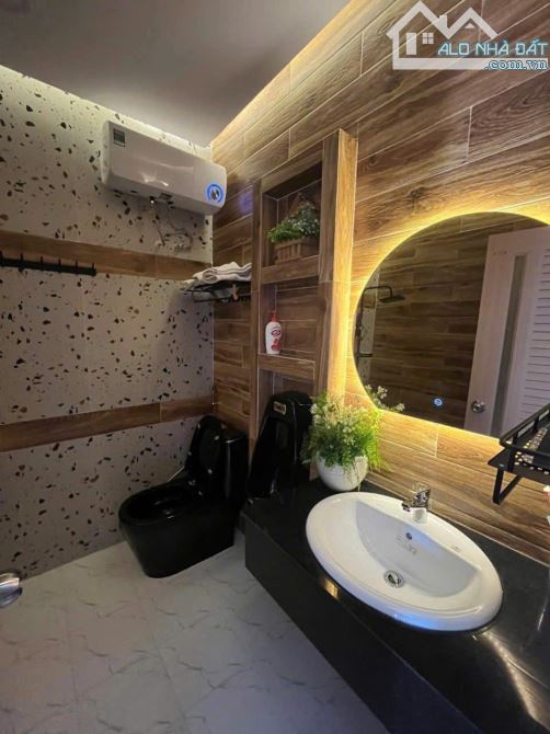 Villa/Biệt thự mặt tiền đường Ma Trang Sơn Vị trí vàng ngay trung tâm Đà Lạt