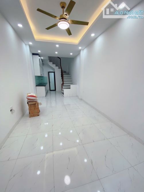 Nhà đẹp Quang Tiến 35m²x5T mới tinh, NT full, ô tô gần - chỉ 6,5 tỷ