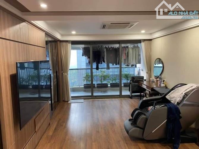 Nhà đẹp - Giá tốt! KĐT Văn Khê 95m2,3 ngủ 2 vệ sinh. Chỉ 4x tỷ