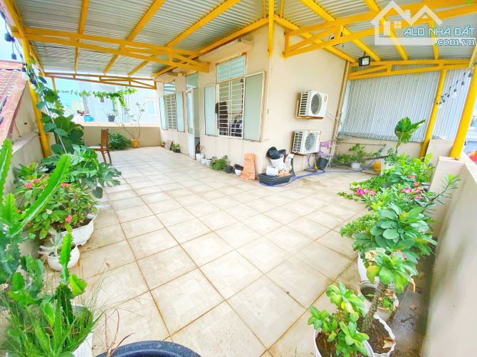 5TY5 3 TẦNG DT KHỦNG 106M² HẬU 9M95 ĐINH TIÊN HOÀNG HẢI CHÂU CÁCH BIỂN 70M🌈