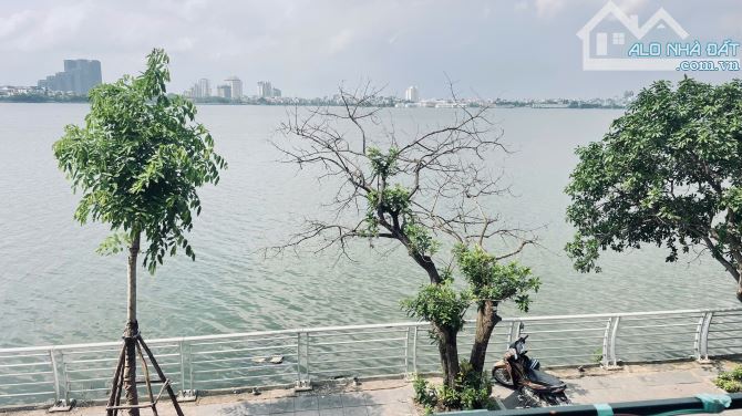Bán nhà Ven Hồ Tây, Trích Sài, Lô góc 3 thoáng MT 18m 89m2 31 tỷ.
