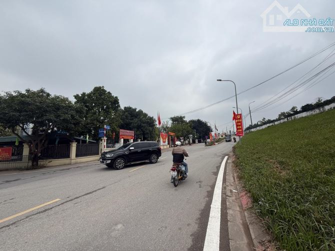 PHỐ BÁT KHỐI 150/165M-TIỀN HẬU10.5M.21.6 TỶ Ô TÔ TRÁNH NGÕ THÔNG Ô BÀN CỜ KINH DOANH