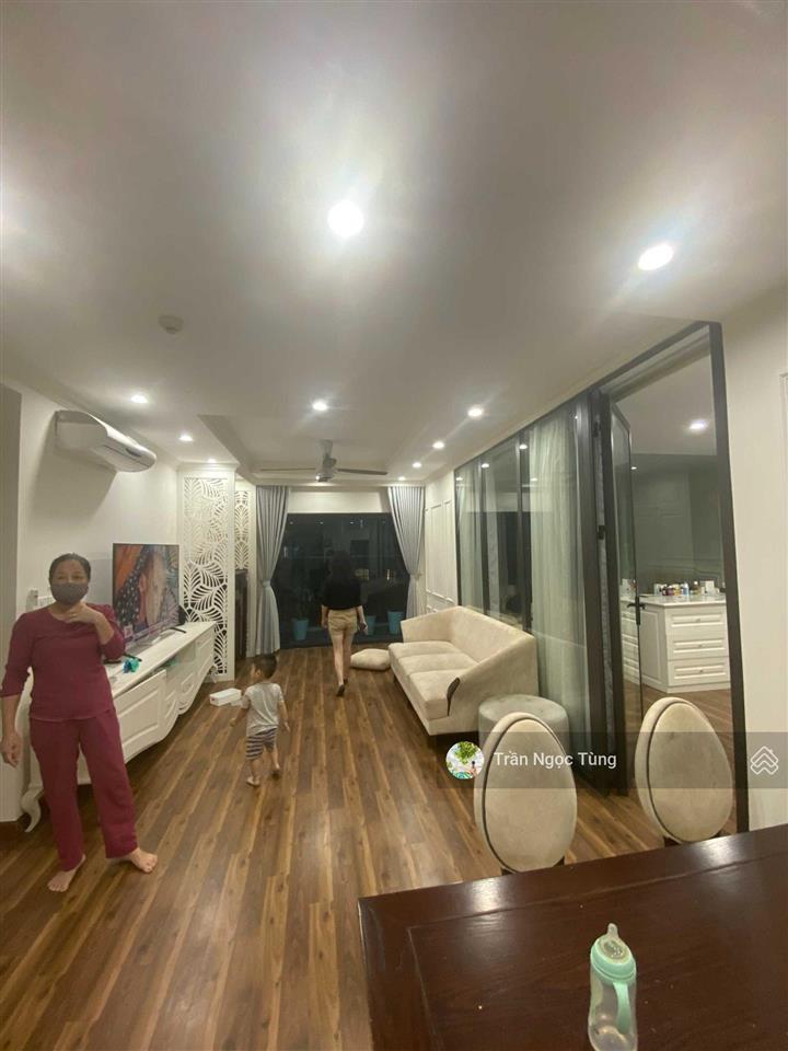Chính chủ bán cắt lỗ 300tr căn hộ tại mon city 54m2 tầng trung, hướng mát giá chỉ 4,8 tỷ
