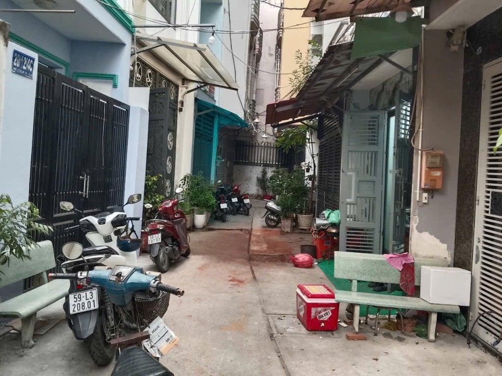 BÁN NHÀ MỄ CỐC QUẬN 8, 39M² 3 TẦNG 4PN 3WC, NHÀ MỚI GIÁ CHỈ 4.5 TỶ TL