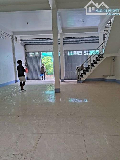 BÁN KHO HL2 -NGANG 8M - ĐƯỜNG XE TẢI - DÒNG TIỀN 14TR/1 TH CHỈ 7, TỶ TL
