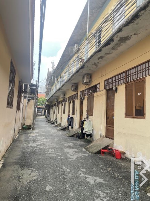 BÁN NHÀ TRỌ LÝ PHỤC MAN DT: 10x40, 30 PHÒNG GIÁ 35 TỶ