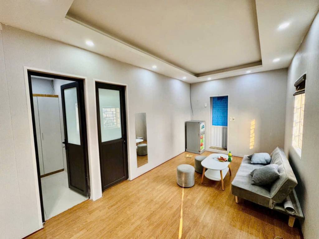 Bán căn hộ mini Tây Sơn Đống Đa, ô tô đỗ cửa, 2 ngủ 50m², hàng xóm của Royal City
