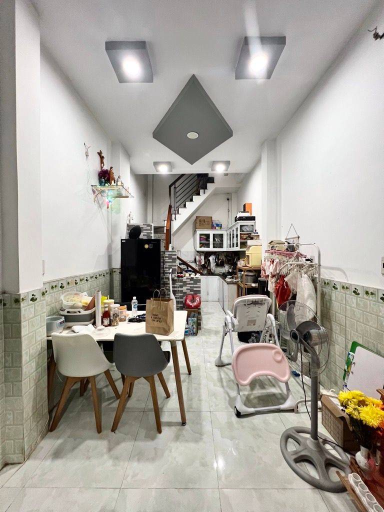 Bán nhà Phú Thọ Hòa, Tân Phú, gần AEON Tân Phú, DT 22m2, giá 3 tỷ