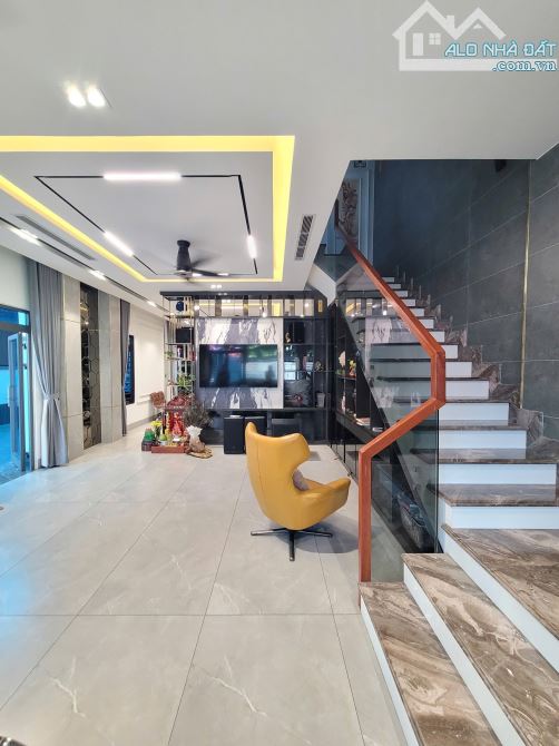 11,9Tỷ TL🔥Bán nhà biệt thự 1 trệt 2 lầu_10x18m_ KDC Việt Sing, p.An Phú, Tp.Thuận An