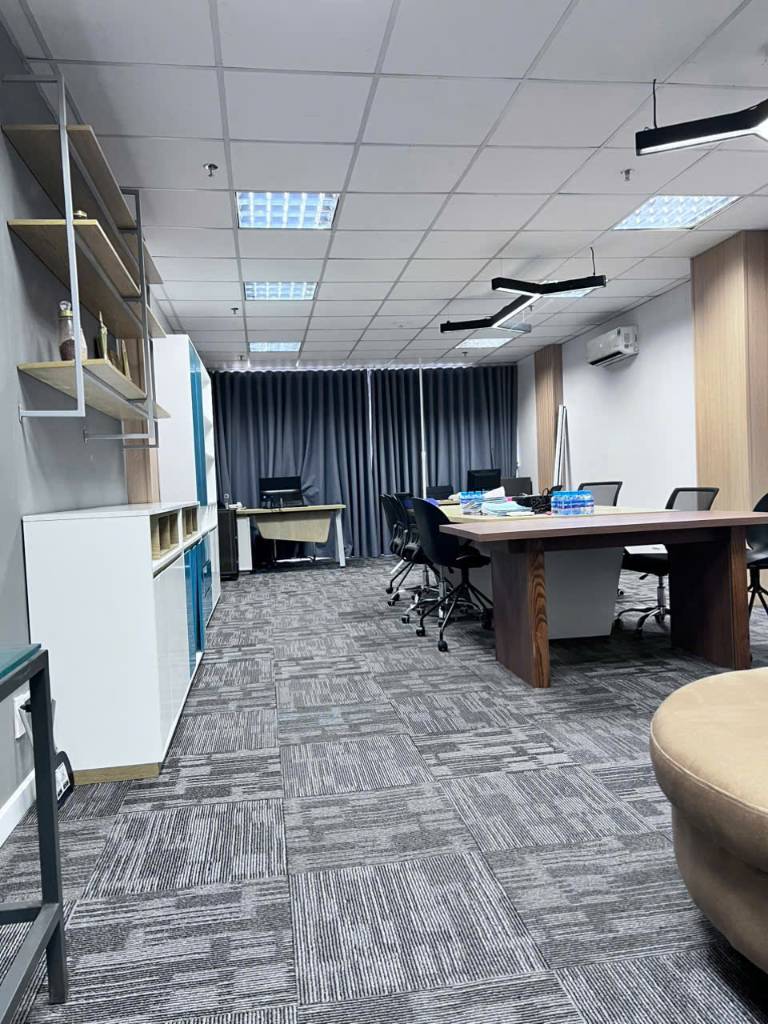 Bán gấp nhà MT Nguyễn Trãi, Quận 5, DT 8x19m 4 lầu, giá 40 tỷ