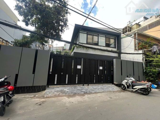 85 tỷ! Bán Biệt thự siêu khan hiếm Đ. Trần Đình Xu, Q.1 – 15x20m - 2 tầng.