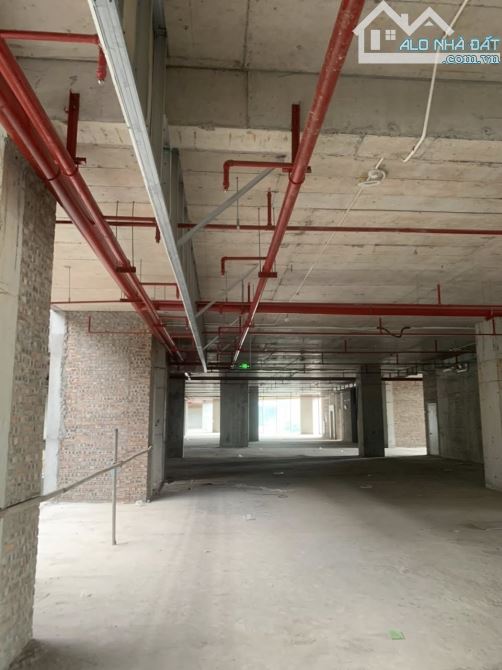 Bán gấp sàn thương mại dịch vụ toà chung cư UDIC WESTLAKE ( MP Võ Chí Công) Giá chỉ 45tr/m