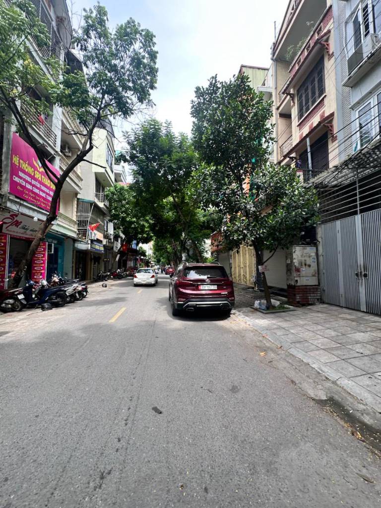 BÁN NHÀ LIỀN KỀ KĐT VĂN QUÁN, ĐƯỜNG BẠCH THÁI BƯỞI, 90M2 6 TẦNG THANG MÁY