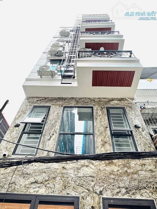 BÁN CCMN QUẬN ĐỐNG ĐA, 81M 7 TẦNG MẶT TIỀN 5M GIÁ 22TỶ