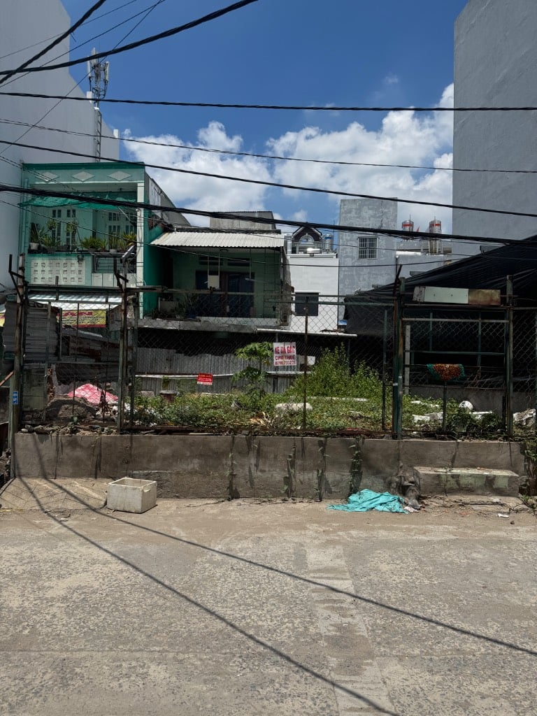 BÁN ĐẤT AN DƯƠNG VƯƠNG QUẬN 8, HẺM XE HƠI, DIỆN TÍCH 8,3x9M CHỈ 5 TỶ