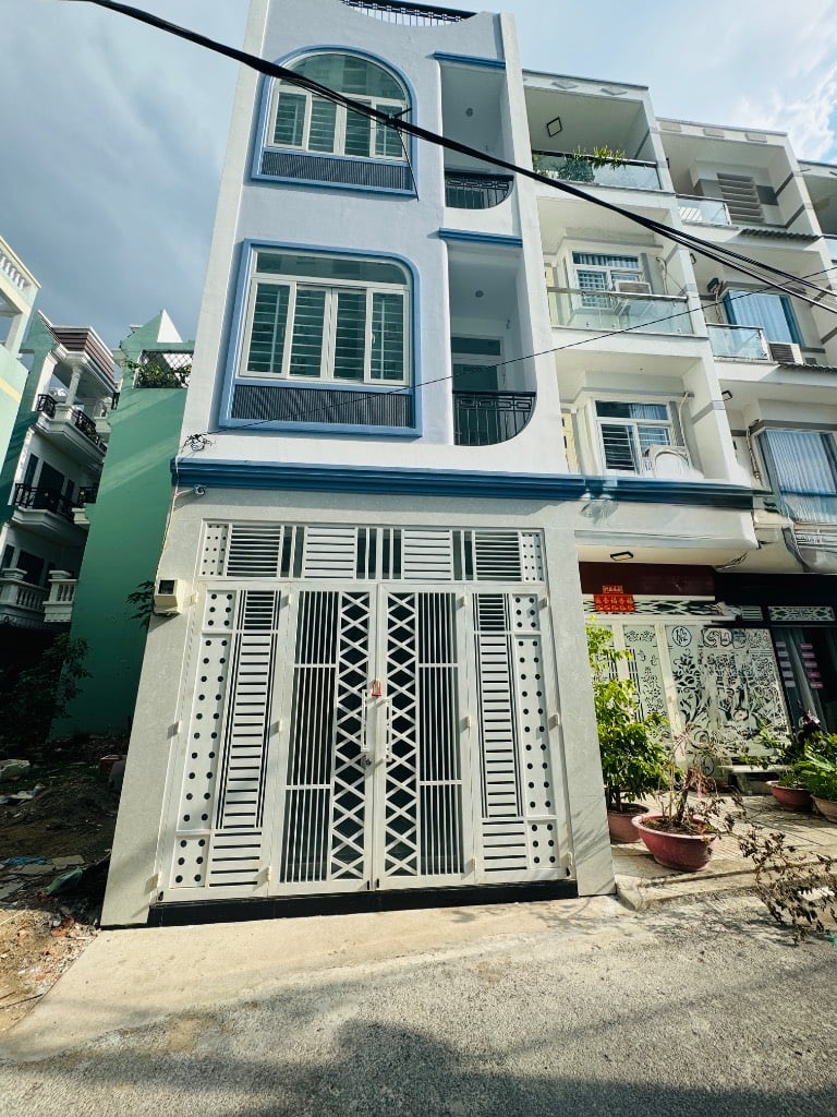BÁN NHÀ VÕ VĂN KIỆT BÌNH TÂN, 4x14M HẺM XE HƠI, 4 TẦNG 4PN 4WC, HƠN 6 TỶ