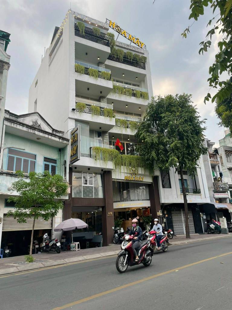BÁN TÒA NHÀ MT TRƯỜNG SA, PHÚ NHUẬN, HẦM 6 LẦU NGANG 10M HIẾM CÓ, DÒNG TIỀN 200TR/THÁNG