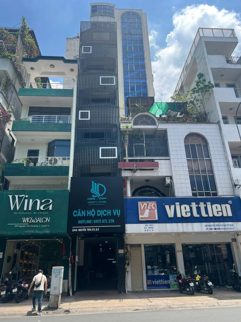 BÁN TÒA NHÀ 2MT NGUYỄN TRÃI QUẬN 5, 11 TẦNG 50 CHDV FULL PHÒNG, DÒNG TIỀN 600TR/THÁNG, 170 TỶ