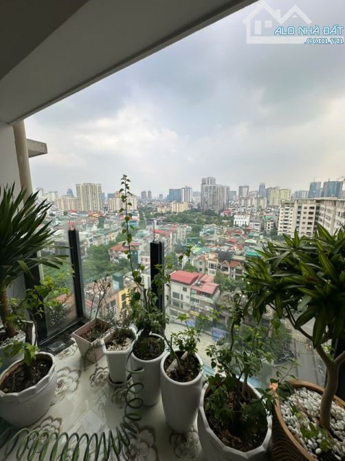 Chào bán căn hộ chelsea 116 trung kính 100m2, full nội thất, tầng đẹp, View bể bơi, yên tĩ