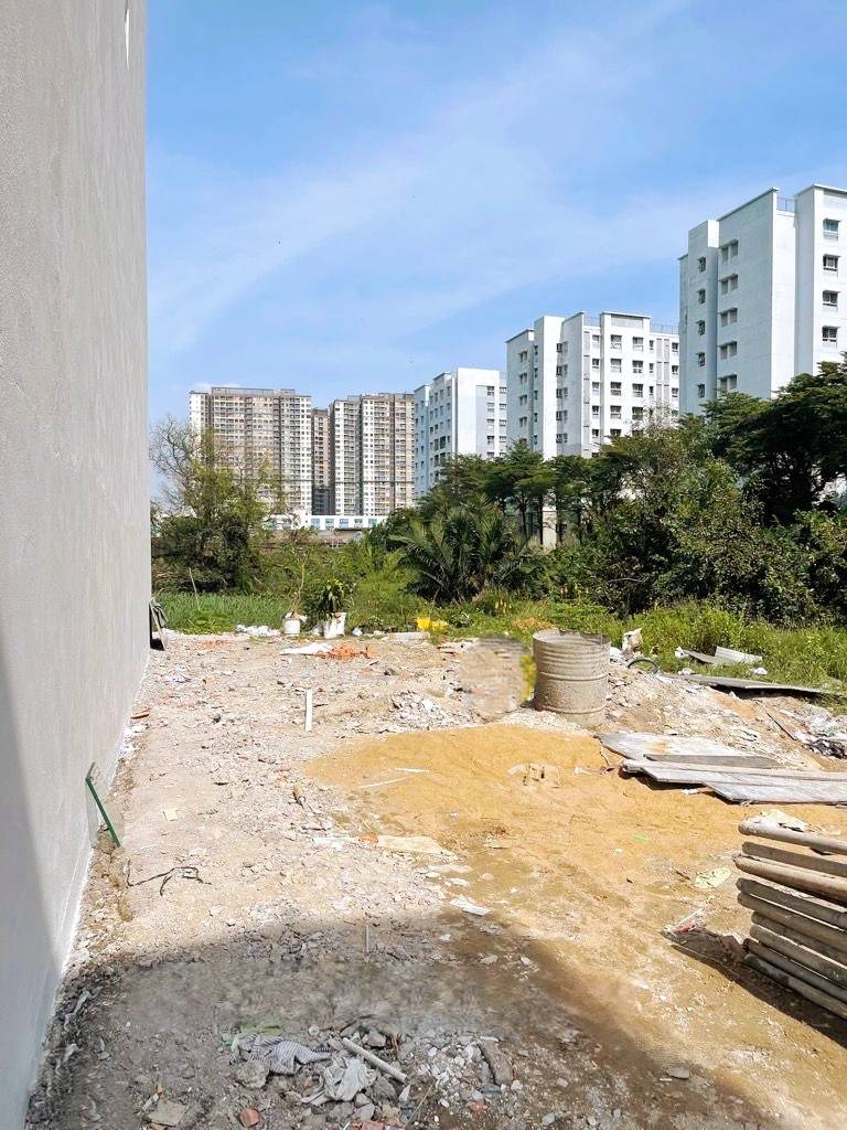 BÁN ĐẤT VÕ VĂN KIỆT BÌNH TÂN, NGANG 4,5M NỞ HẬU 5,4M, ĐƯỜNG 10M CÓ LỀ
