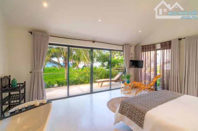 Bán Villa View Sông Mặt Tiền Nguyễn Tri Phương – Trung Tâm Hội An – 8PN Chỉ 13,5 Tỷ