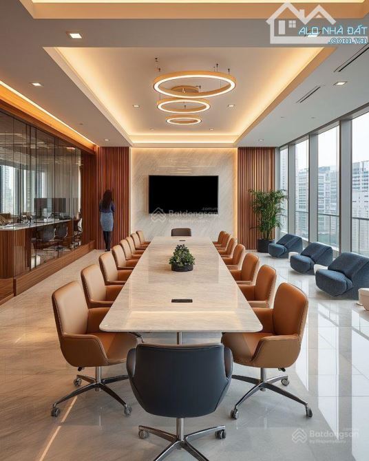 Bán tòa nhà vp 1 hầm 6 tầng mt đường Hoàng hoa Thám q,Tân Bình, DT: 6x 26m, sẵn hđt 130tr