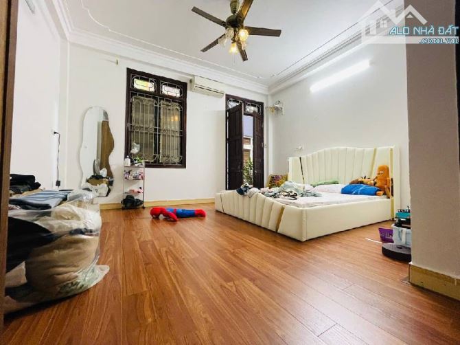 Nhà đẹp Mỹ Đình 41m²x4T,Ô tô, full NT–ở sướng, giá mềm chỉ 7,65 tỷ