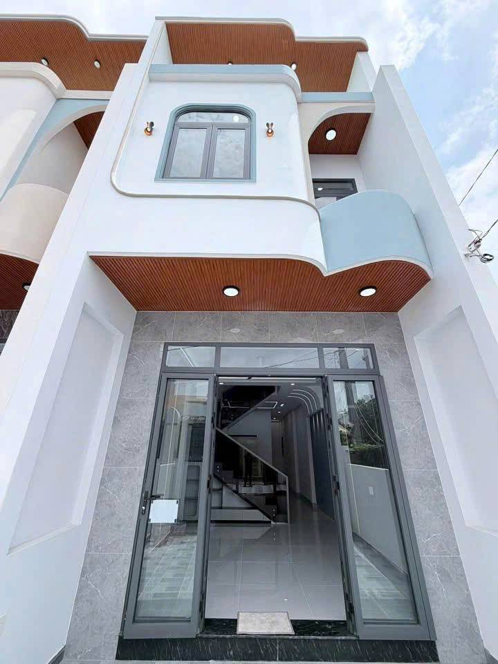 Bán nhà gần KDL Bửu Long, trung tâm phường Tân Triều, 1 trệt 1 lầu full đồ ở ngay
