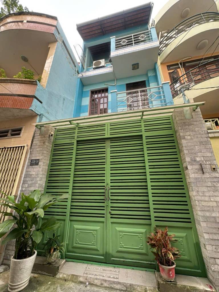 Bán nhà Nguyễn Tri Phương Quận 10, gần ĐH Kinh Tế, 3 tầng giá chỉ 14.5 tỷ