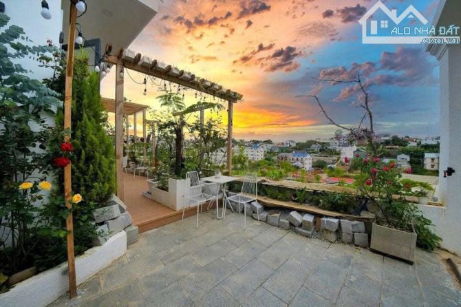 🔥 Đầu tư sinh lời cao! Villa , sổ hồng riêng đã hoàn công , thu nhập 30tr/tháng