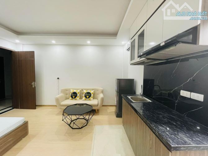 CCMN ĐỐNG ĐA 40M2 6 TẦNG 9PKK DOANH THU 45TR/THÁNG GIÁ 7.8 TỶ
