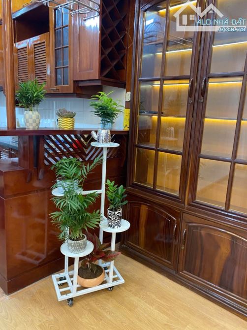 Bán căn hộ chung cư 671 Hoàng Hoa Thám – 95m², lô góc, giá 8.5 tỷ Chính chủ cần bán