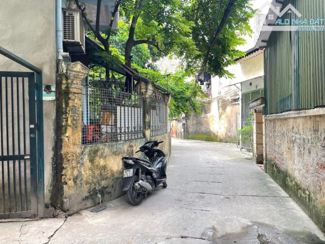Bán tòa CHDV Phan Kế Bính, TT Ba Đình. Phân lớp oto. 50m, 7T, 11 P. DT80tr