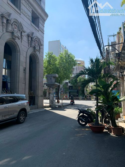 Bán Building 4 MTĐ Nam Kỳ Khởi Nghĩa, P.Võ Thị Sáu, Quận 3: