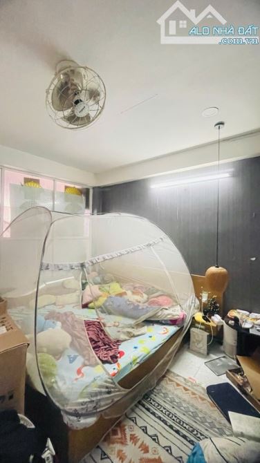 Bán nhà hẻm 106L Lạc Long Quân, Phường 3 Quận 11 - 44m2