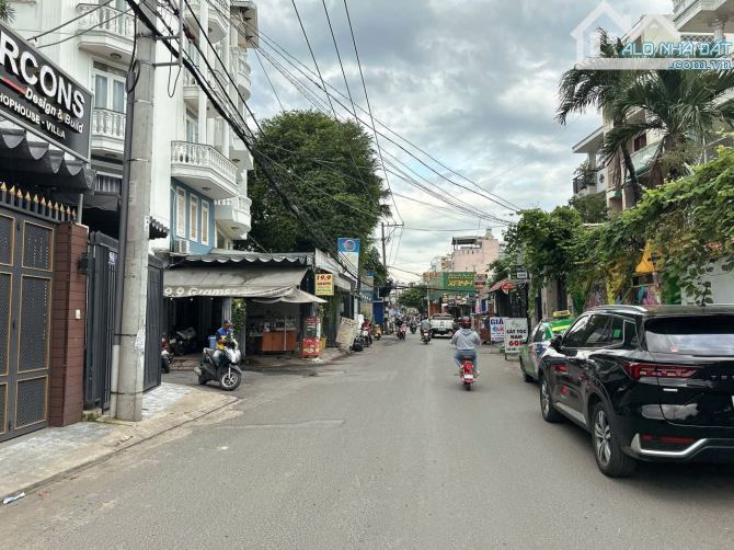 Bán CHDV 4 lầu ngang 6m HXH thông Phạm Văn Chiêu 153m2 15PN TN 60tr gần chợ chỉ 15.8 tỷ.