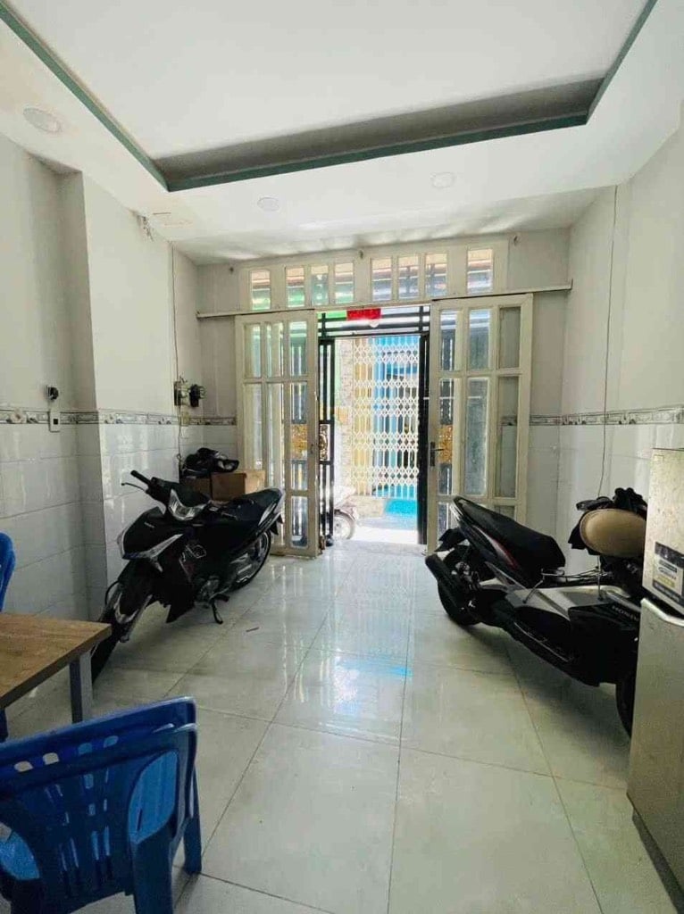 BÁN NHÀ TÂN HÒA ĐÔNG, QUẬN 6, LÔ GÓC 2 MẶT THOÁNG, 4PN, SẴN DÒNG TIỀN 11.5TR/THÁNG