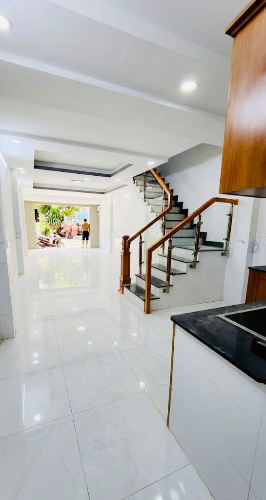 Bán nhà mặt tiền kinh doanh Tân Kỳ Tân Quý Bình Tân 46m2, giá 4,2 tỷ có dòng tiền