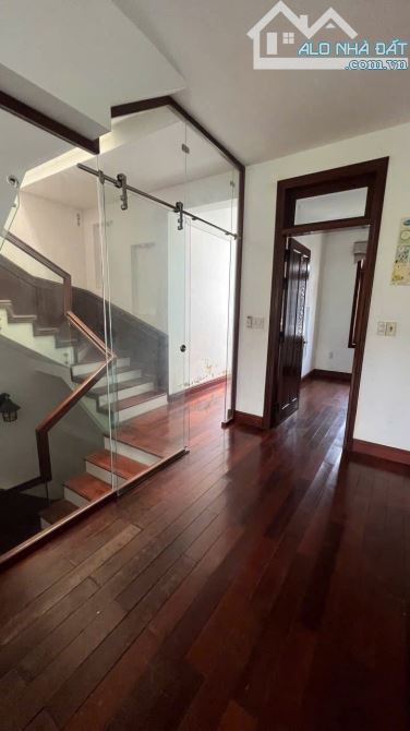 💥💥Bán nhanh nhà 126m2 an cựu city nội thất gỗ lim kiền nam đông a lưới💥💥7tyxxx nhỏ thư