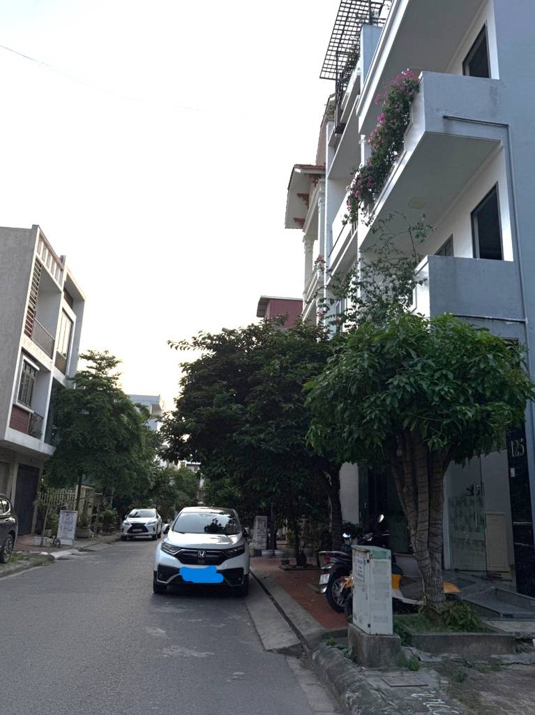 Bán nhà TĐC Sao Sáng Hải An, Hải Phòng, lô góc 3 thoáng, ô tô đỗ cửa, dân xây kiên cố