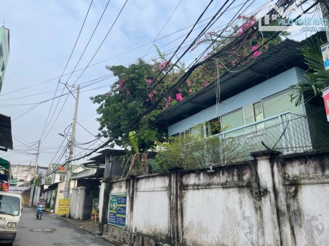 Bán gấp Nhà Xường Lê Văn Khương p TTH Q12 ngay nhà máy bia Tiger 2000m2