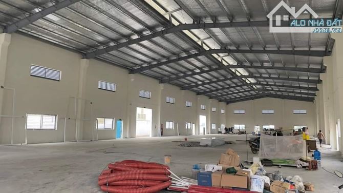 Bán đất 3000m2 có sẵn ở xưởng, khu vực gần trung tâm, cầu Niệm